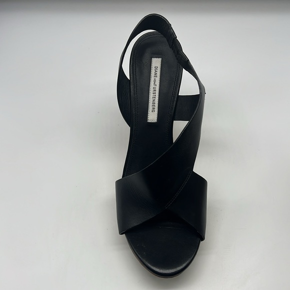 Diane Von Furstenberg - Black Leather Open Toe Wood Heeled Wedge Size 9.5 - Picture 3 of 15